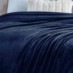 Navy Blue Plišano Ćebe - mojaposteljina.rs