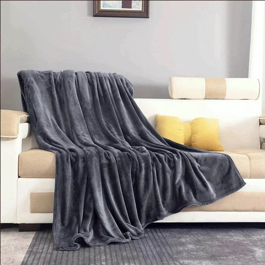 Dark Grey Plišano Ćebe - mojaposteljina.rs